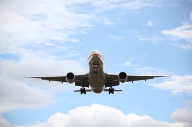 Airplane landing